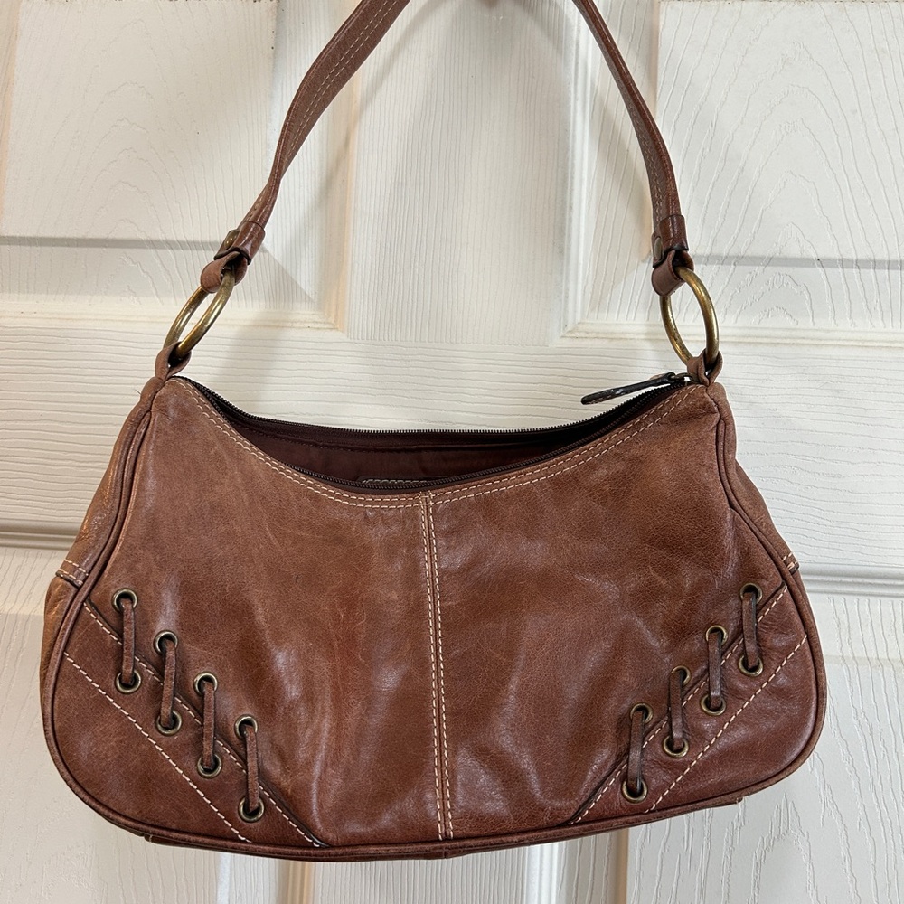 Wilson’s Leather Shoulder Bag
